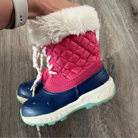 Carter’s boots - Picture 3 of 6